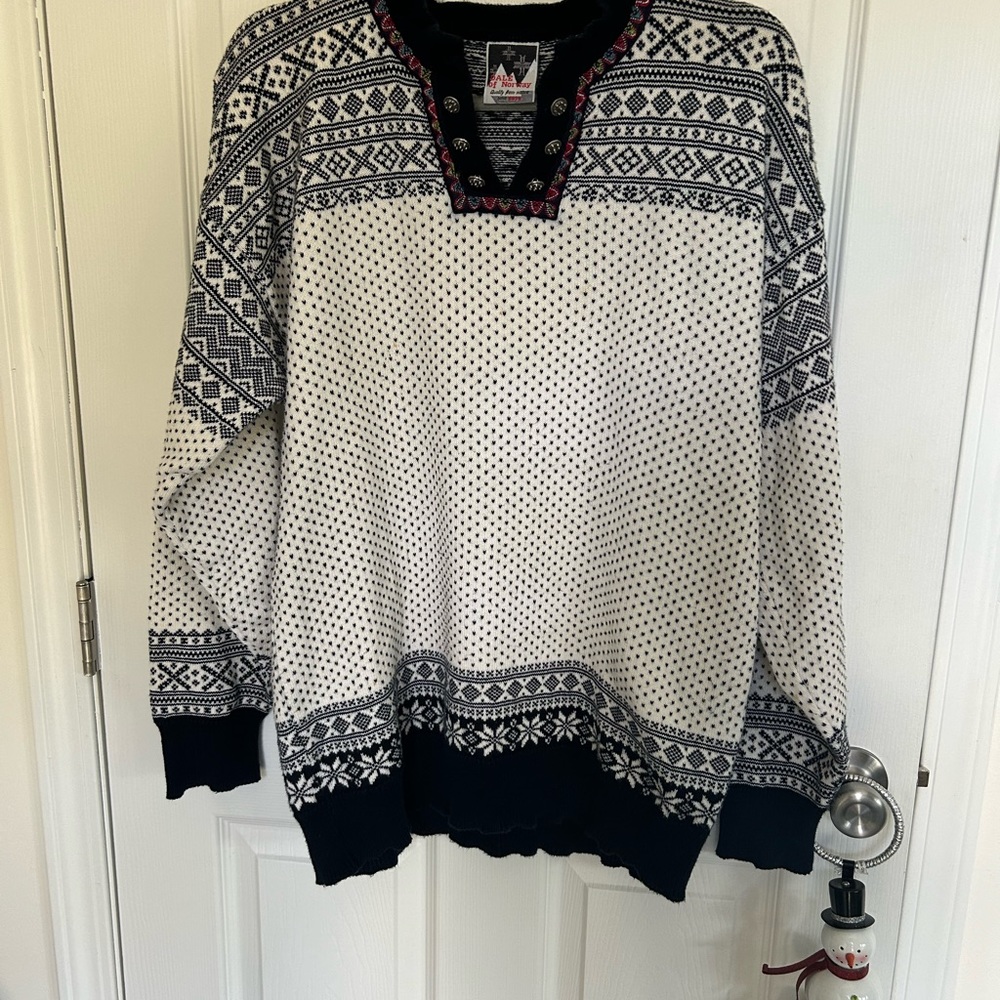 Dale of Norway sweater